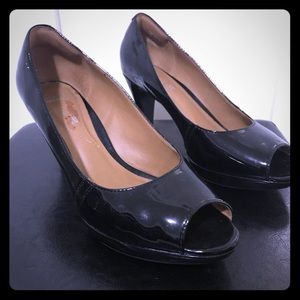 Clark's Narine Rowe Black Patent Size 9M